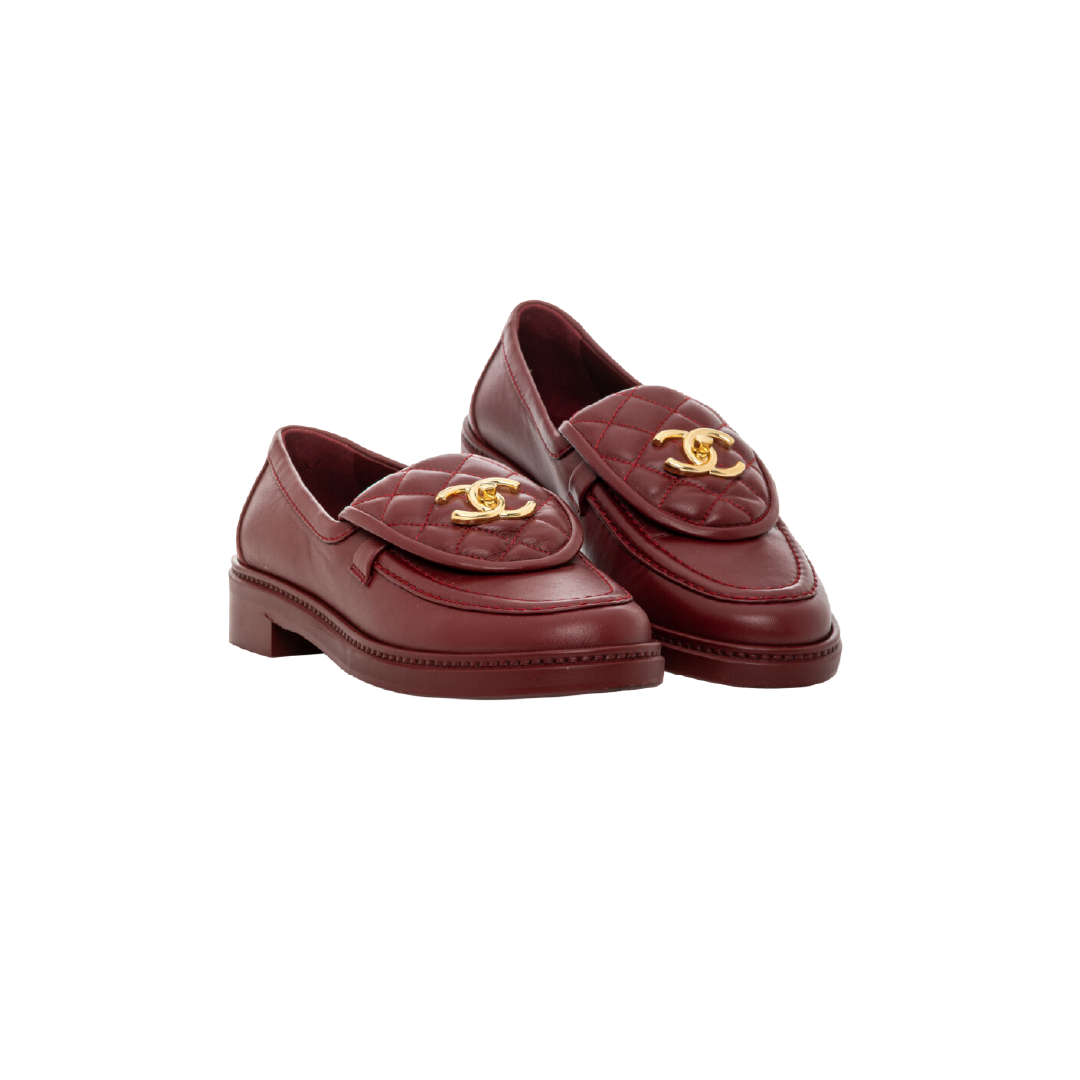 Mocasin Chanel Burdeos